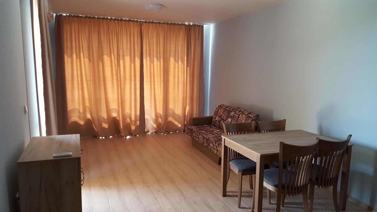 Riviera Sea Villageapartments Golden Sands Exterior photo